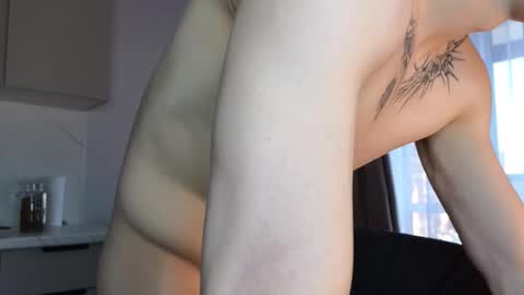 1x1 online show from September 30, 2025, 10:20 am