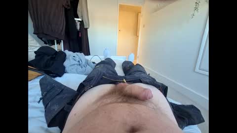 mwj89 online show from April 21, 2026, 5:39 pm