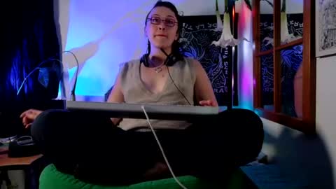 Mx. Anouk Divine online show from June 13, 2026, 1:14 am