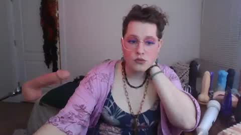 Mx Charlotte online show from November 7, 2025, 6:19 pm