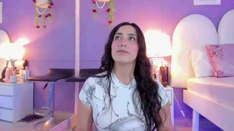 my_aleja_ online show from October 24, 2025, 2:24 pm