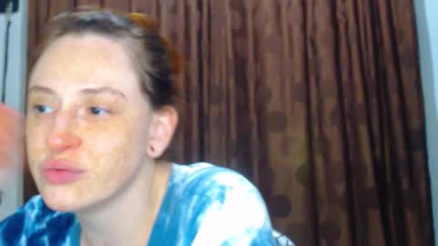     sara      i know you love me xoxox     online show from February 5, 2026, 7:13 am