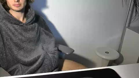 my_lovely_body online show from October 13, 2025, 4:29 pm