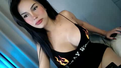 Serena online show from November 19, 2025, 7:08 am