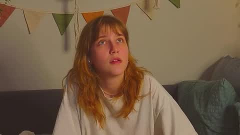 Snapshot of my_parisss chatting on October 7, 2025, 10:18 pm PARIS online show from October 7, 2025, 10:18 pm