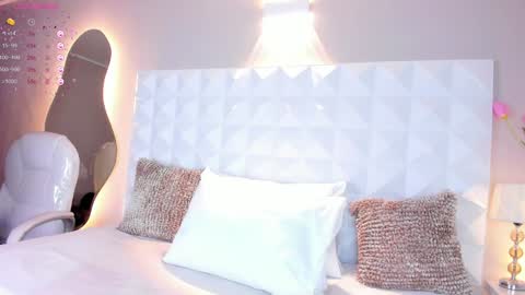 Mariana Evans online show from December 10, 2024, 11:32 am