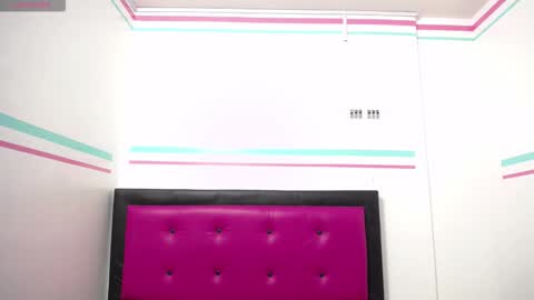  MYA ROUSE  online show from September 13, 2025, 11:43 am