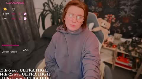 Snapshot of myanotherday chatting on October 19, 2025, 10:54 pm Kate online show from October 19, 2025, 10:54 pm