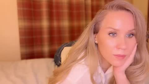 Mya-be Yours P online show from December 25, 2024, 10:16 pm