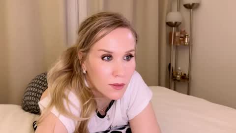 Mya-be Yours P online show from December 29, 2024, 1:13 am