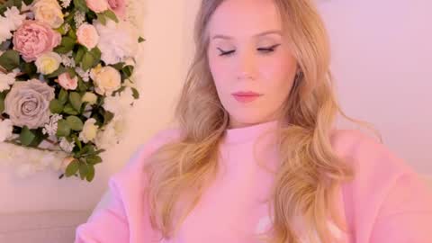 Mya-be Yours P online show from December 29, 2024, 4:19 pm