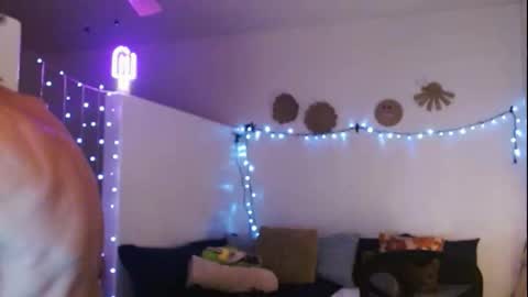 LA MARIPOSA DE MARICOPA online show from February 10, 2025, 1:44 pm