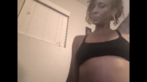 mydenise80 online show from September 13, 2025, 10:59 am