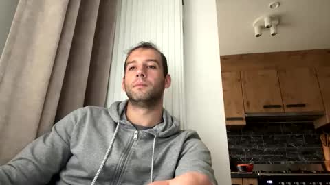 Snapshot of mydreamlife12 chatting on October 23, 2025, 9:41 am Fabio online show from October 23, 2025, 9:41 am