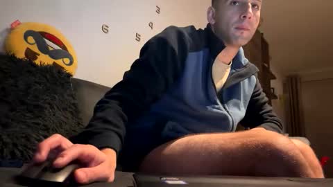 Snapshot of mydreamlife12 chatting on November 2, 2025, 8:44 pm Fabio online show from November 2, 2025, 8:44 pm