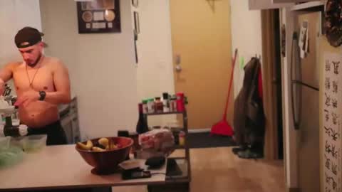 DaDDY D online show from November 16, 2025, 3:12 am