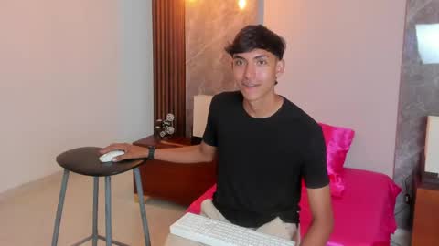 Myke online show from May 25, 2026, 3:18 pm