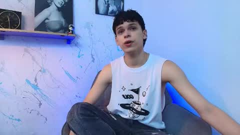 Mykel   online show from November 16, 2025, 4:34 pm