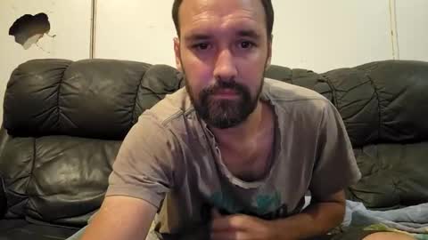 myleshodges online show from December 24, 2024, 11:17 am