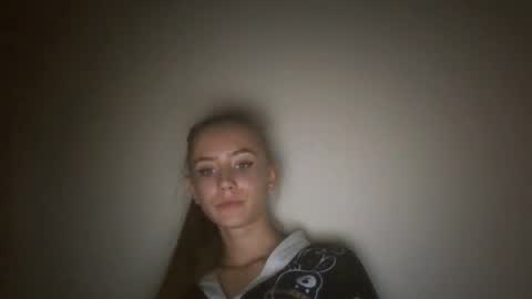 Snapshot of mylittle_flame chatting on October 21, 2025, 6:30 pm mylittle_flame online show from October 21, 2025, 6:30 pm