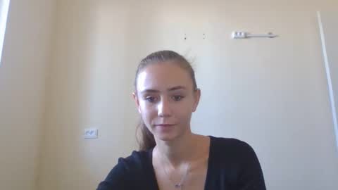 Snapshot of mylittle_flame chatting on October 26, 2025, 5:57 am mylittle_flame online show from October 26, 2025, 5:57 am