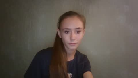 Snapshot of mylittle_flame chatting on November 7, 2025, 1:11 pm mylittle_flame online show from November 7, 2025, 1:11 pm