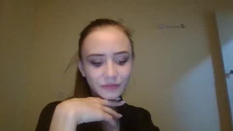 Snapshot of mylittle_flame chatting on November 23, 2025, 1:00 pm mylittle_flame online show from November 23, 2025, 1:00 pm