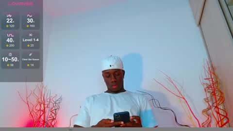 Snapshot of mylowallacee chatting on December 4, 2024, 4:49 pm Mylo Wallace online show from December 4, 2024, 4:49 pm