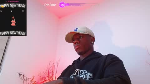 Snapshot of mylowallacee chatting on February 5, 2025, 3:02 am Mylo Wallace online show from February 5, 2025, 3:02 am
