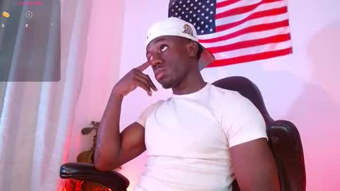 Snapshot of mylowallacee chatting on November 20, 2025, 8:19 pm Mylo Wallace online show from November 20, 2025, 8:19 pm