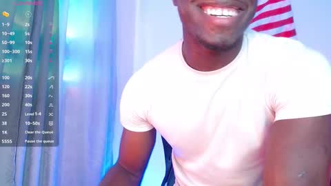 Snapshot of mylowallacee chatting on December 2, 2025, 7:53 pm Mylo Wallace online show from December 2, 2025, 7:53 pm