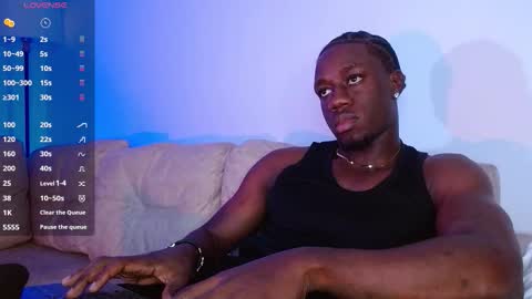 Mylo Wallace  online show from March 5, 2026, 2:51 am