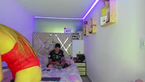 Myluandjack online show from March 31, 2026, 11:32 am