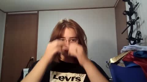 Snapshot of myrabbithole chatting on November 4, 2025, 1:05 am Annie Archer online show from November 4, 2025, 1:05 am