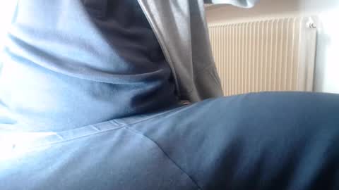 Snapshot of mysecr3tsins chatting on October 10, 2025, 7:13 pm Ben online show from October 10, 2025, 7:13 pm