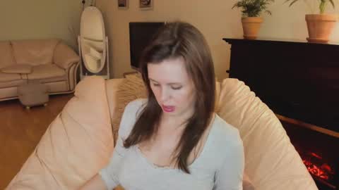 Snapshot of mysophiee chatting on April 24, 2026, 10:01 pm mysophiee online show from April 24, 2026, 10:01 pm