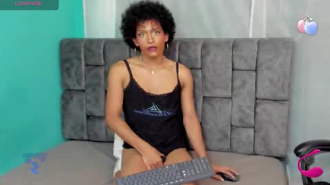 Snapshot of myst18_hunter chatting on October 30, 2025, 12:17 pm Myst Hunter online show from October 30, 2025, 12:17 pm