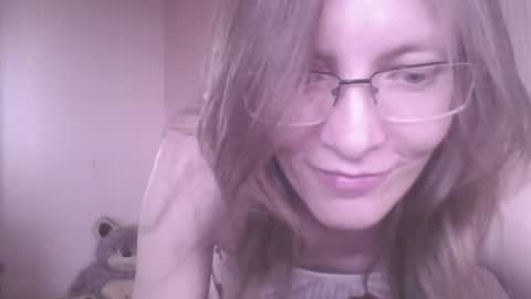 Snapshot of mysterious_blondy chatting on July 14, 2026, 2:05 am mysterious_blondy online show from July 14, 2026, 2:05 am