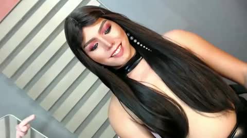 Snapshot of mysterious_diva chatting on February 17, 2025, 6:31 am SUPPORT GODDESS TRISHA AND DONT FORGET TO FOLLOW ME online show from February 17, 2025, 6:31 am