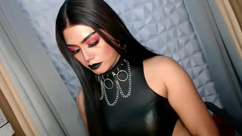 Snapshot of mysterious_diva chatting on October 8, 2025, 7:55 pm SUPPORT GODDESS TRISHA AND DONT FORGET TO FOLLOW ME online show from October 8, 2025, 7:55 pm