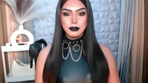 Snapshot of mysterious_diva chatting on October 19, 2025, 5:19 am SUPPORT GODDESS TRISHA AND DONT FORGET TO FOLLOW ME online show from October 19, 2025, 5:19 am