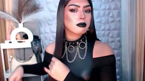 Snapshot of mysterious_diva chatting on October 21, 2025, 7:25 pm SUPPORT GODDESS TRISHA AND DONT FORGET TO FOLLOW ME online show from October 21, 2025, 7:25 pm