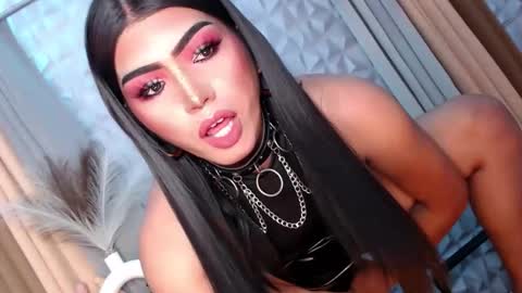 Snapshot of mysterious_diva chatting on October 23, 2025, 2:16 pm SUPPORT GODDESS TRISHA AND DONT FORGET TO FOLLOW ME online show from October 23, 2025, 2:16 pm