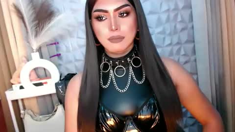 Snapshot of mysterious_diva chatting on October 31, 2025, 3:29 am SUPPORT GODDESS TRISHA AND DONT FORGET TO FOLLOW ME online show from October 31, 2025, 3:29 am