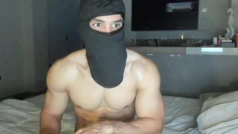 mysterious_muscles online show from April 9, 2026, 11:21 pm