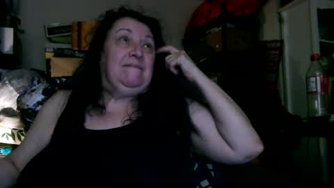 mysteriouswoman18 online show from August 2, 2026, 2:54 am
