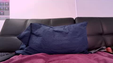 Mystery Nymph Milf online show from September 25, 2025, 2:32 pm