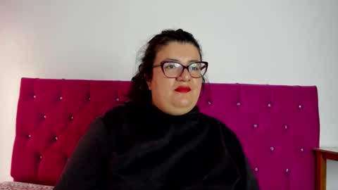 Snapshot of mystery_psique chatting on October 4, 2025, 2:48 pm mystery_psique online show from October 4, 2025, 2:48 pm