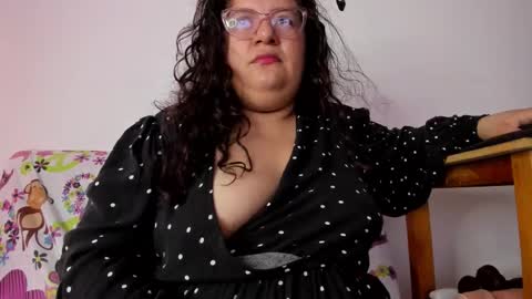 Snapshot of mystery_psique chatting on November 10, 2025, 7:24 pm mystery_psique online show from November 10, 2025, 7:24 pm