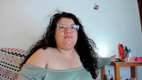 mystery_psique online show from December 14, 2025, 1:38 pm